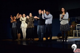 Scuole, cittadini e istituzioni allo spettacolo teatrale 